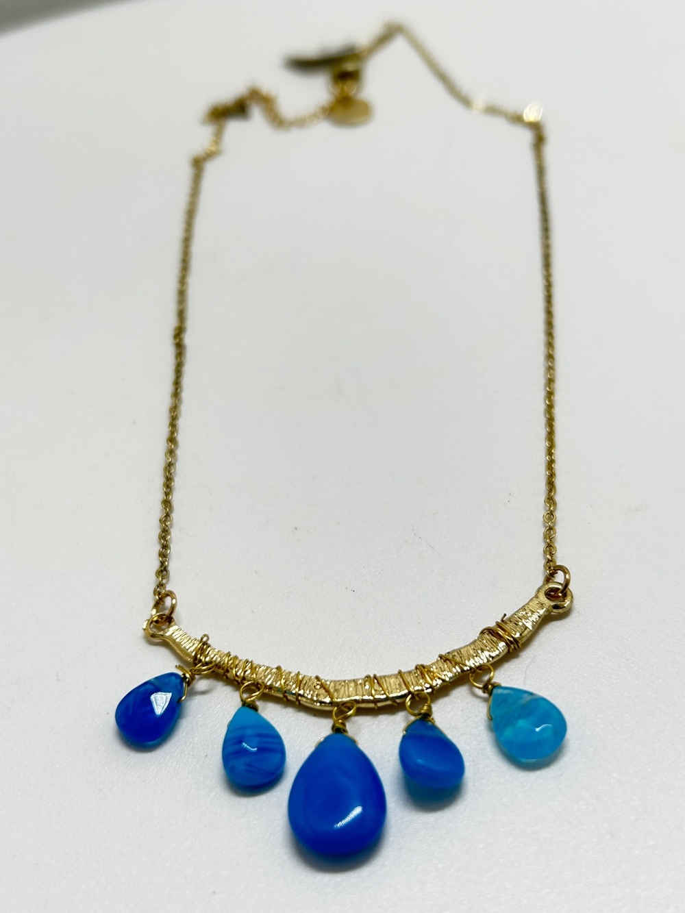 Evangelina Petrakis, Gold And Blue Chalcedony Teardrop Stones Bar Necklace